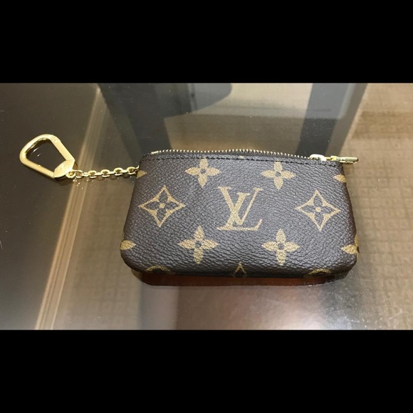 Louis Vuitton Handbags - Louis Vuitton monogram key pouch cles BNIB